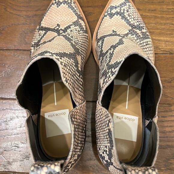Dolce Vita Snake bootie - Picture 16 of 17